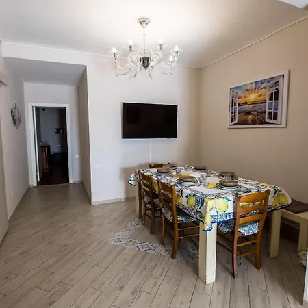 Terrazza La Delizia 公寓